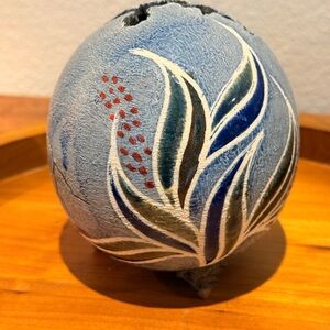 Vintage Signed Studio Art Pottery Tripod Sphere - Blue Sgraffito Leaf Vessel